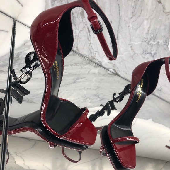 Saint Laurent Pumps - Picture 1 of 4